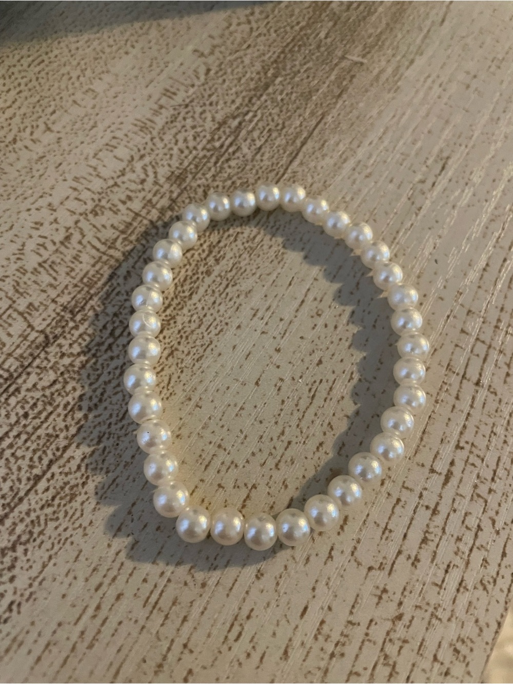 Classic White Pearl Stretch Bracelet